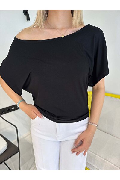 Bade Butik Black Boat Neck Bat Sleeve T-Shirt