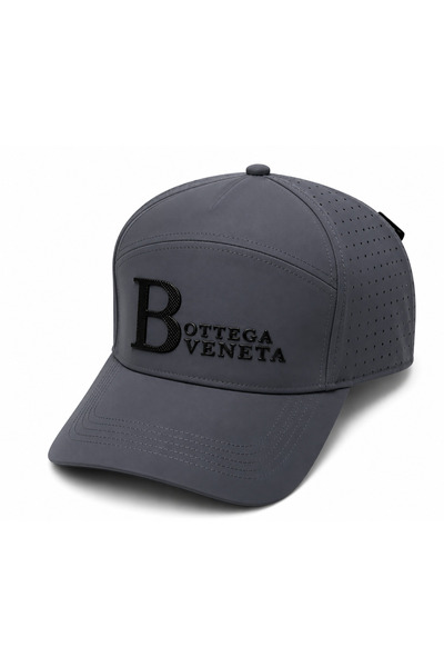 STRIVA Luxury Sports Cap for Unisex – Fashionable Design and Multiple Colors