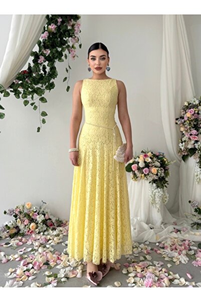 Dilek Vardar Rochie lungă plisată, galbenă, din dantelă, cu mâneci scurte, pe...