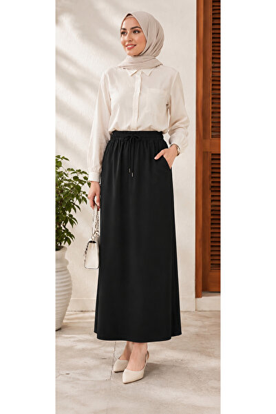 SafaButik Black long skirt with lace detail