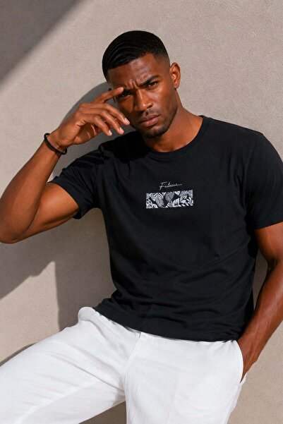 BARRELS AND OIL Men's Future Text Printed T-Shirt - Black