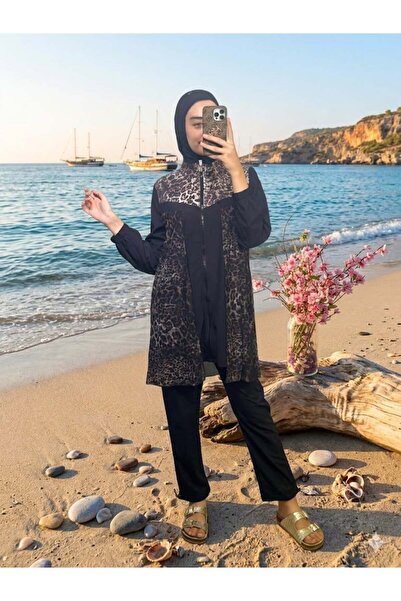 Moodbasic ملابس سباحة من التول المزين بالترتر على شكل جلد الفهد