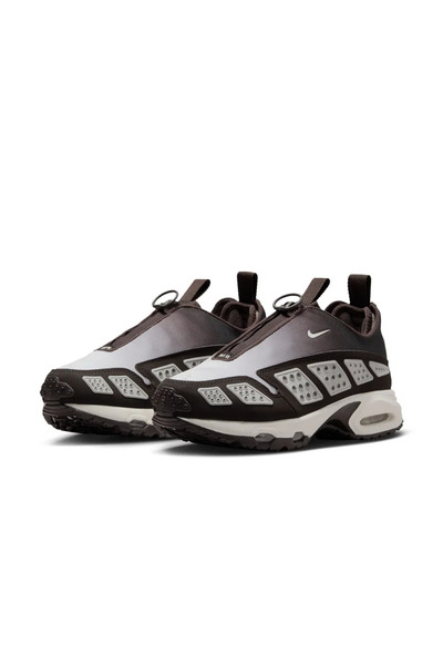 Nike حذاء رياضي نسائي من Air Max SNDR 'Cave Stone'