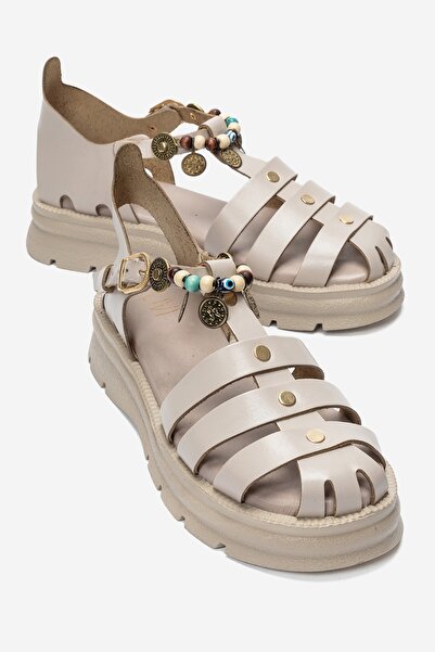 LuviShoes صندل نسائي من الجلد الطبيعي المزين بالخرز من SOLIS