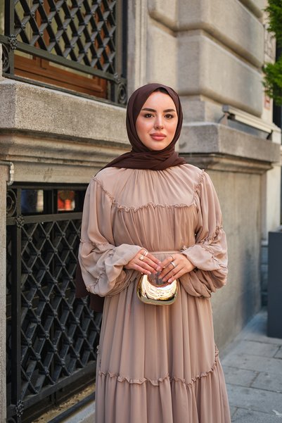 LOCCO تنورة نسائية مطوية بحزام خصر من التول فستان من فرو المنك