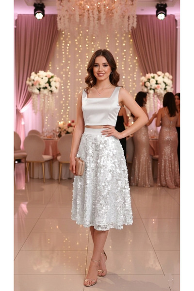 makbuleofficial Beyaz İri Payetli Crop Takım