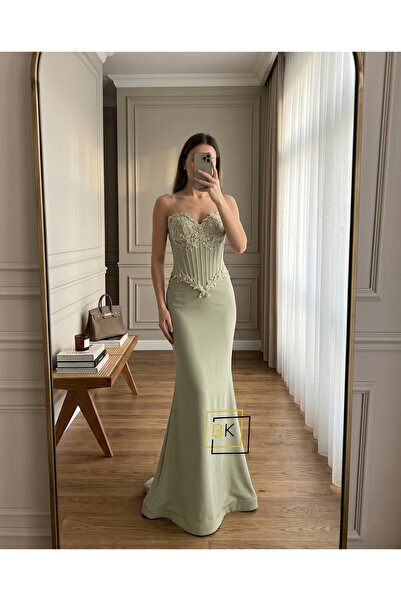 Generic Luxury Embroidery Mermaid Corset Evening Dress