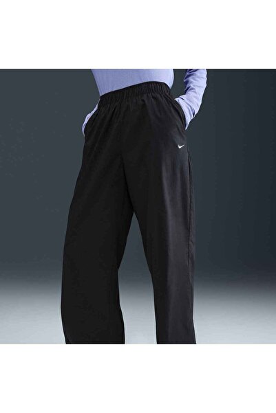 Nike Pantaloni Sportivi Chill Poplin - M