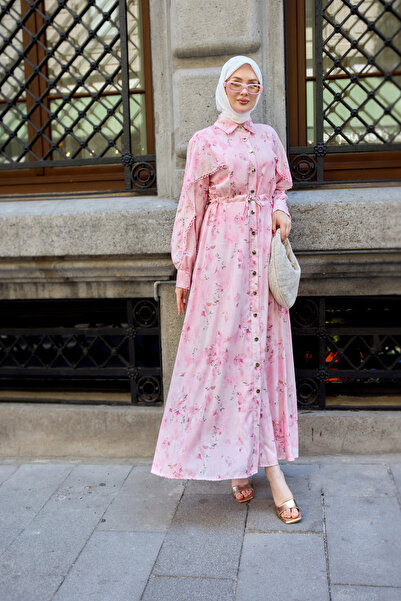LOCCO Lace Detailed Dress with Buttons and Tie at the Waist, Lined Inside, Pink