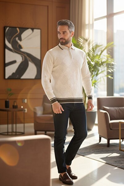 Kamalı Sweater Sweater