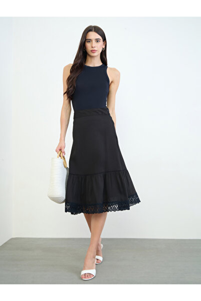 Styli Black A-Line Midi Skirt with Lace Detail