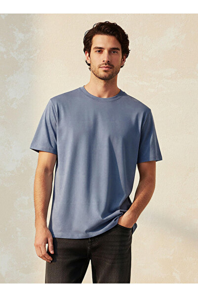 FAV Men Relaxed Fit Crew Neck Short Sleeves Jersey T-shirt
