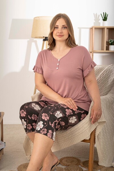 Miss Meryem Pudra Viskon Kısa Kol Büyük Beden Kapri Pijama Takım