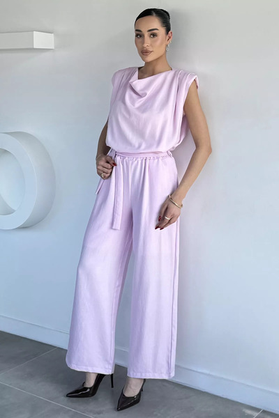 Aryena بدلة نسائية من Pink Gülseli بياقة ديجاجي وكتف مبطن وخصر مطاطي