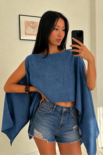 World Fashion Trends Woven Blouse That Can Be Weared in Different Shapes