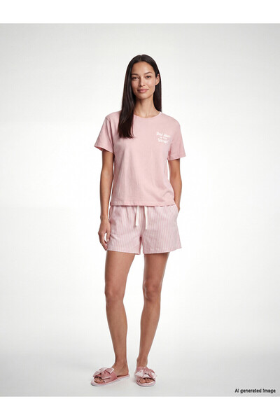 LC Waikiki Peak New Season Crew Neck Striped Women's Shorts Pajama Set