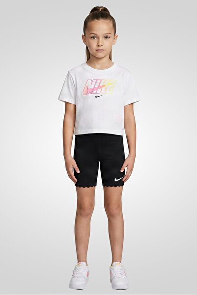 Nike Kids Girl 2 Pieces Brand Logo T-Shirt And Short Set, Multicolor