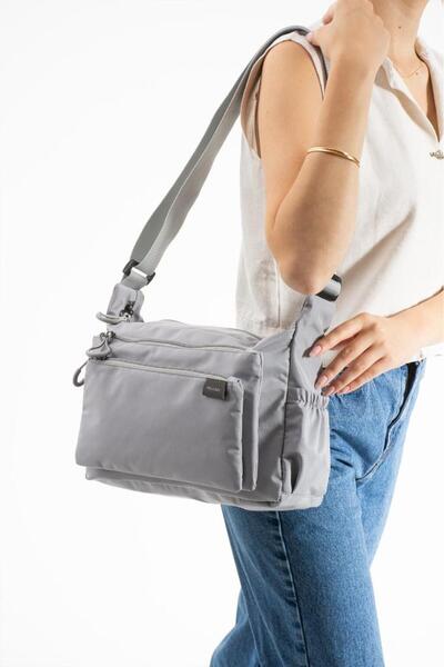 Baginn Women's Shoulder Bag Parachute Fabric Crossbody Messenger Bag 32*24 cm...