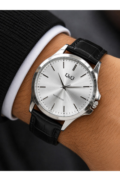 Q&Q Men's Wristwatch with Black Leather Strap, Casual and Classic Design, Gif...