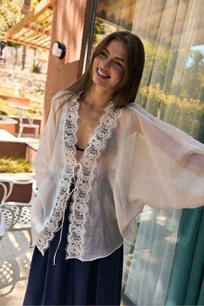 Suziş Lace-Collar Shirt Per5108