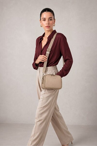 Just Polo Women's Hand and Shoulder Bag Double Zippered Multi-Compartment Cro...