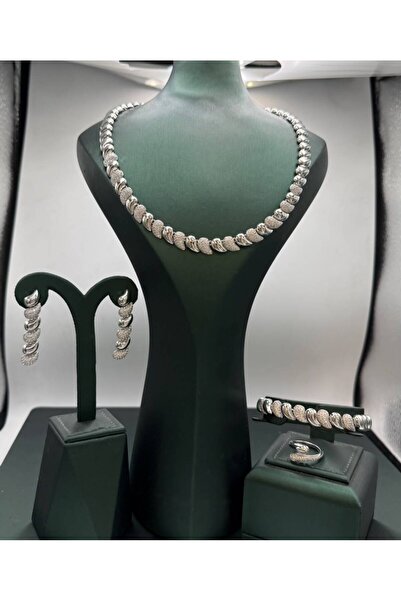 Generic Elegant Design Jewelry Set - Silver - Model 001