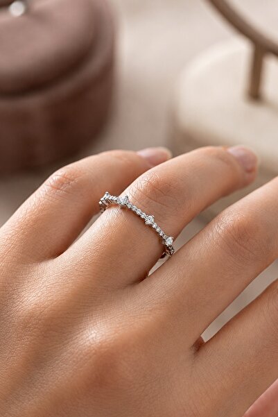 Söğütlü Silver 925 Ayar Gümüş Beyaz Altın Rodyumlu Zirkon Taşlı Fine Yüzük