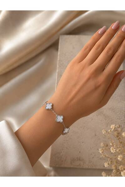 LUMİERE JEWELRY GÜMÜŞ BEYAZ KÜÇÜK YONCA BİLEKLİK