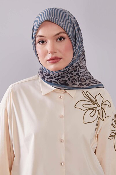 Levidor Turquoise Leopard Pattern Silk Cotton Scarf