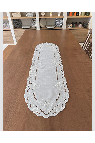 Mary's Concept Şakayık Nakışlı Oval Runner 120 x 35 cm