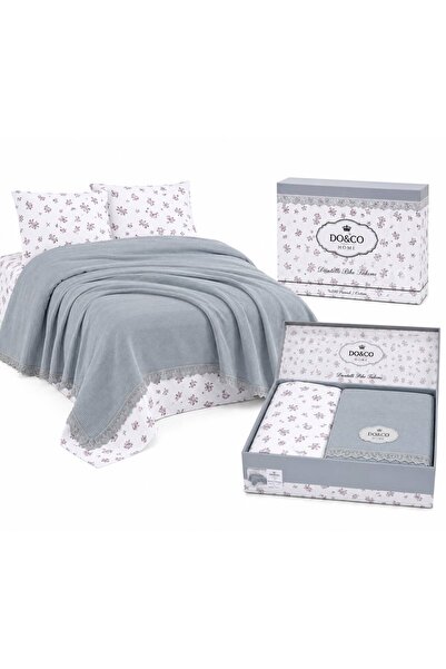RMR textile Set cu cuvertura pat 4 piese cu dantela in cutie, masuri cearceaf...