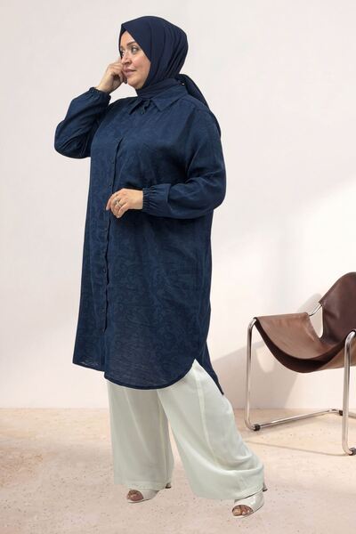 Eslina 68073 Plus Size Jacquard Strawberry Shirt with Side Slits - Navy Blue