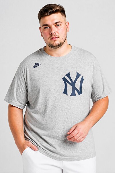 Nike Men Sportswear Fit Short Sleeve New York Yankees Outdoor T-Shirt, Heathe...
