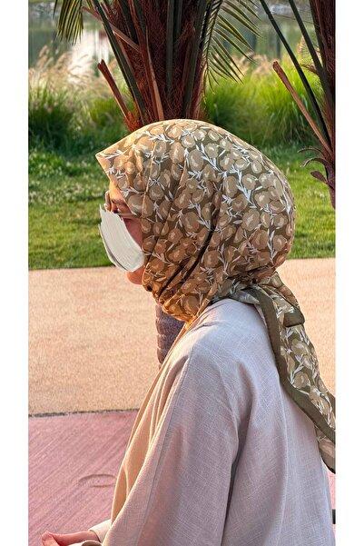 Qalortex Scarf وشاح قطني بنمط بيرا - كاكي