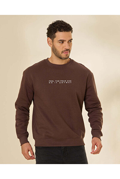 REDTAG سويت شيرت رجالي بني مطبوع