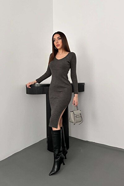 Clothes Fast Γυναικείο μακρυμάνικο πλεκτό φόρεμα ανθρακί με λαιμόκοψη U και σ...