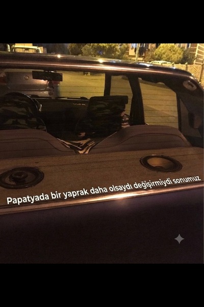 Yalıgraf Reklam Tabela لو كان هناك ورقة أخرى في الأقحوان، لكنا لسنا في نهاية ...