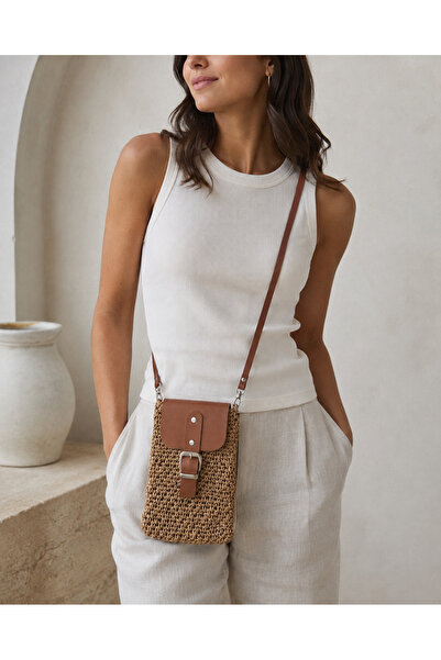 Hobi Kafe Hand Knitted Brown Phone Bag with Cover