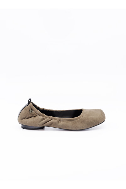 BATA Soft‑Finish Ballet Flats