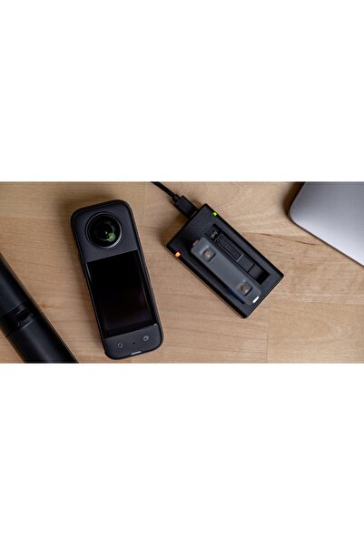 Newell Încărcător cu două canale pentru Insta360 One X3