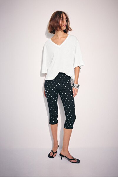 Stradivarius V yaka t-shirt