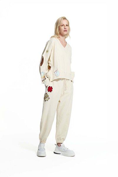 #vdr viadellerose Cream Arma Patch Detailed Jogger Pants 19098