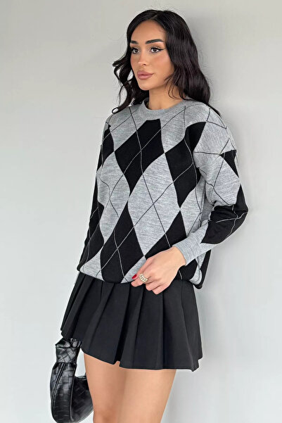 Aryena Gray Women's Crew Neck Plaid Patterned Knitwear Sweater