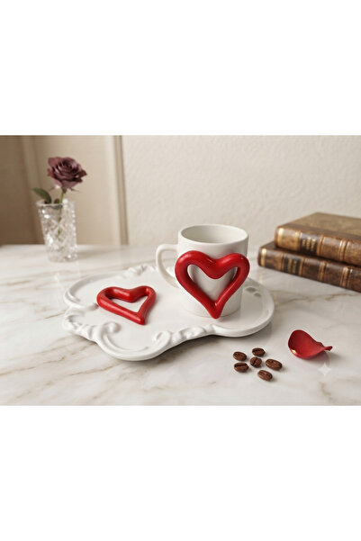 Dekor köşesi Romantic Design 3D Heart Detailed Coffee Cup and Presentation Pl...