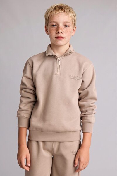 DeFacto Regular Fit Half Zipper High Collar Soft Fleece Inside Letter Embroid...