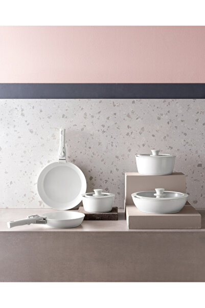 Madame Coco Lian 8 Piece Cookware Set - Cream