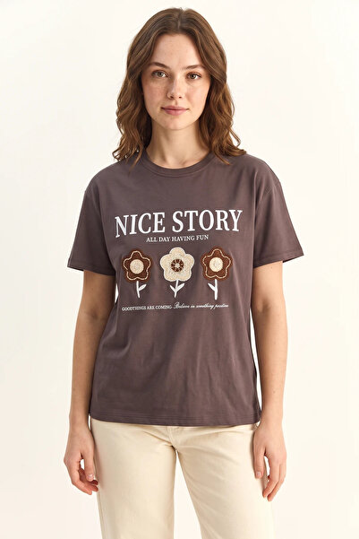 Şeker Portakalım Women's Nice Story Text and Embroidery Detailed Relaxed Fit ...