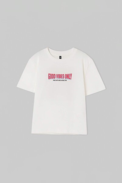 TRENDYOLKIDS Ecru Plain Knitted T-Shirt Tkdss26Ts00088