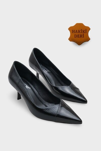 Capone Outfitters Brianne μεσαίο τακούνι με λουράκια με στάμπα φιδιού από γνή...