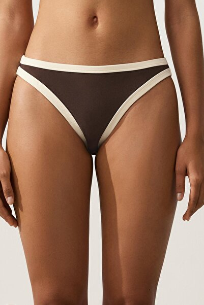 Oysho Kontrast şeritli klasik bikini altı